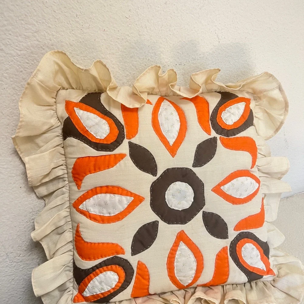 Vintage Handmade Quilted Patchwork Granny Cozy cottagecore throw‎ pillow
